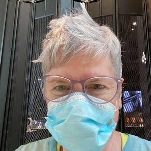 Meet your Posher, Andrea